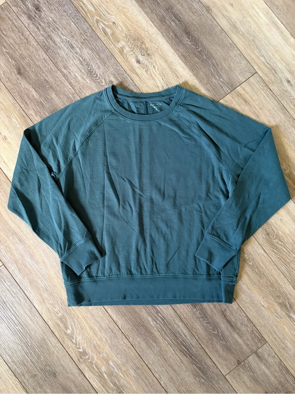 Athleta Women’s Oceanic Teal Long Sleeve Sundown Sweatshirt Size Medium